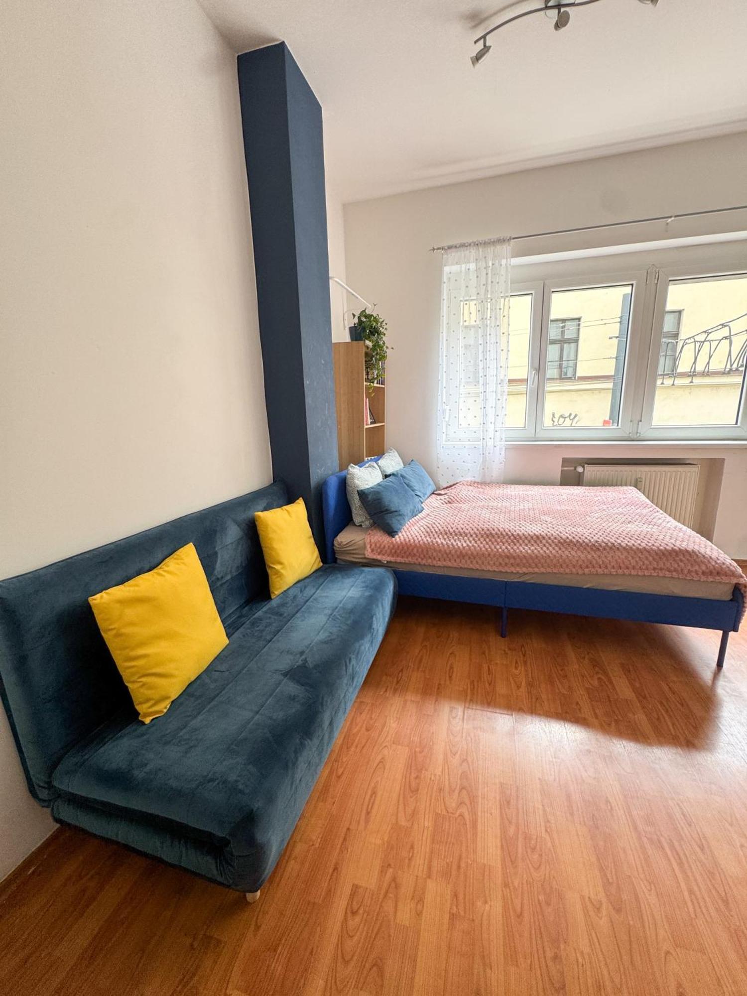 Old Town Cozy Studio In City Center Bratysława Zewnętrze zdjęcie