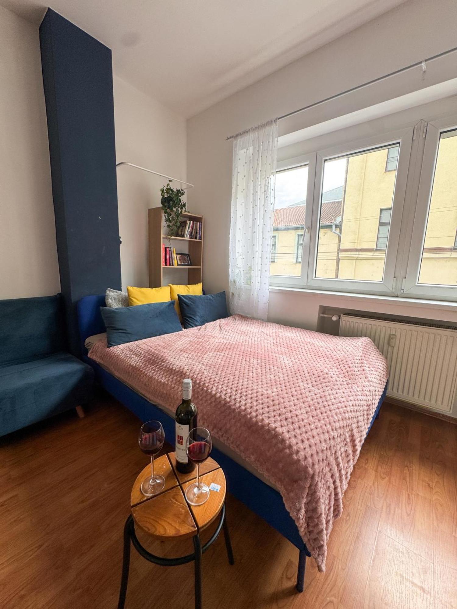 Old Town Cozy Studio In City Center Bratysława Zewnętrze zdjęcie